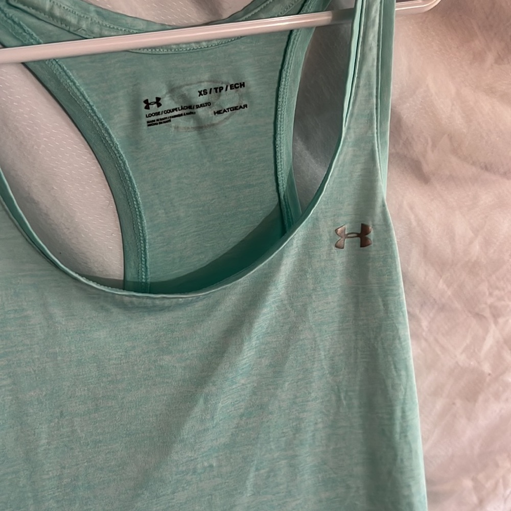 Under armour size xs - Picture 2 of 2